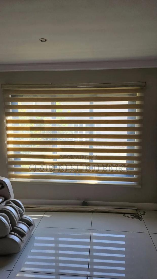 Beige Horizontal Office Window Blinds - thumbnail 2