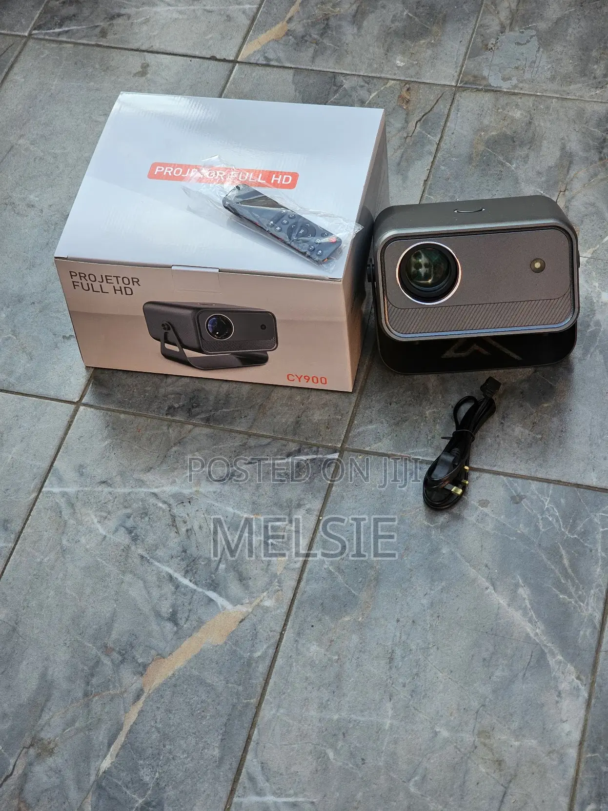 CY900 Android Projector HD Multimedia Home Cinema Projector