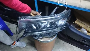 Prado 165 Headlight (Part No J)