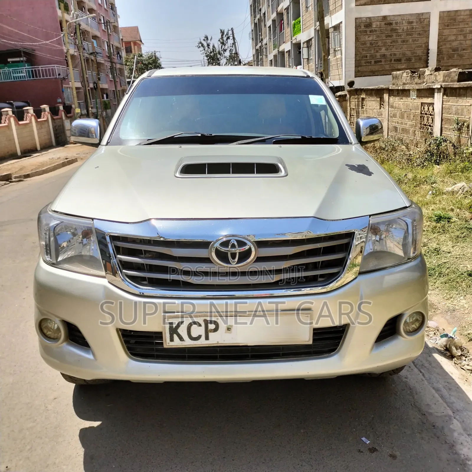 Toyota Hilux 2011 Silver