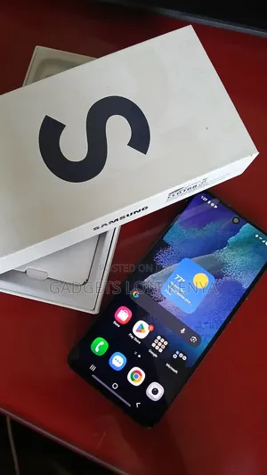 New Samsung Galaxy S21 FE 5G 128 GB Black