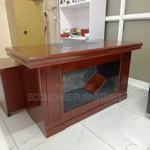 Office Desk 1.4m Executive Desk With Glass Top Pedestal