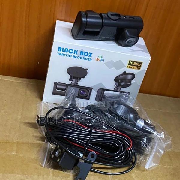 C309 3-Camera Vehicle DVR – WiFi, G-Sensor Loop Recording - thumbnail 2