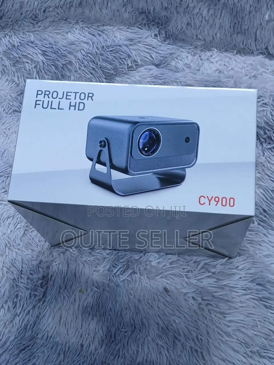 CY900 HD LED Home Theater Projector With Built-in Speaker
