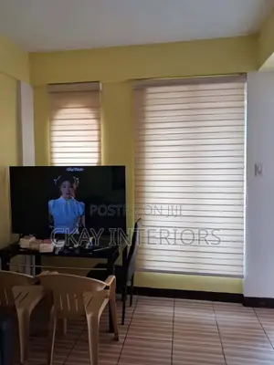 Bring Modern Character to Your Walls With Horizontal Office Blinds