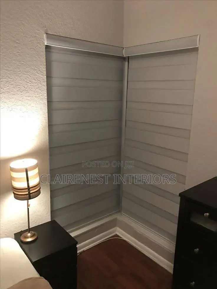 Create a Beautifully Layered Interior With Horizontal Office Blinds