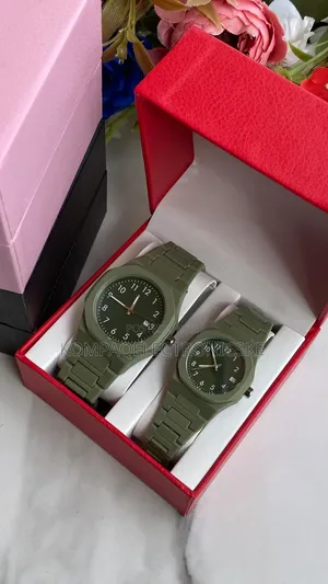 Polycarbon Couples Sets Executive Designer Fashion Watches Plus Box