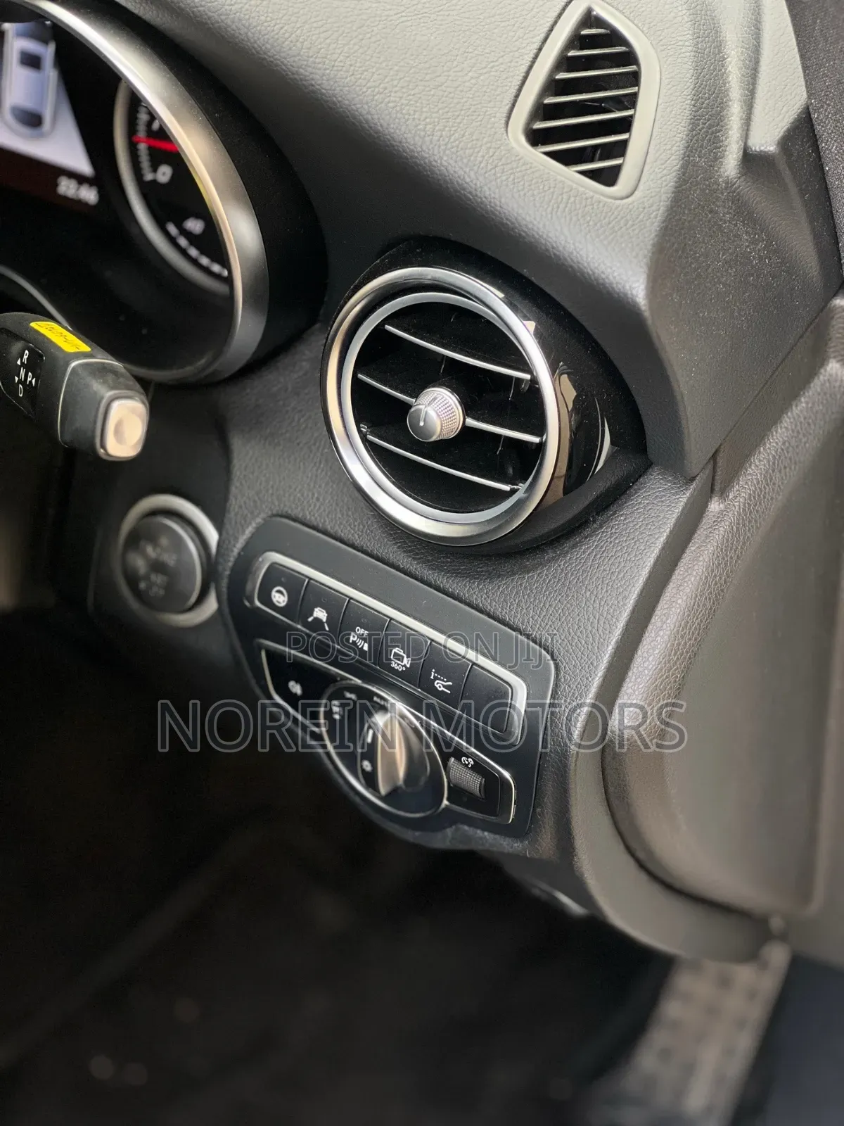 Mercedes-Benz GLC-Class 2019 Teal