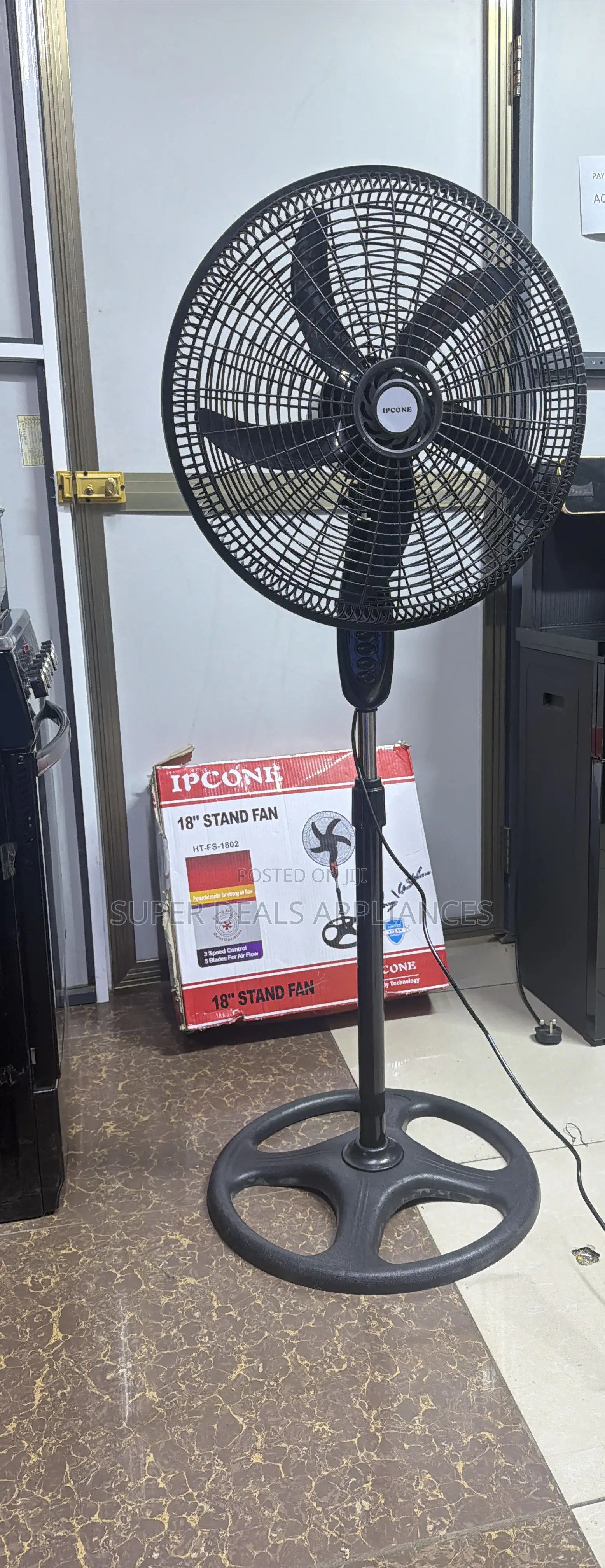 18’’ Ipcone Stand Fan