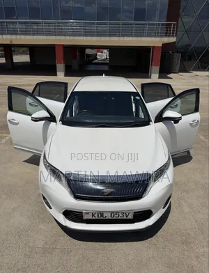 Toyota Harrier 2016 White