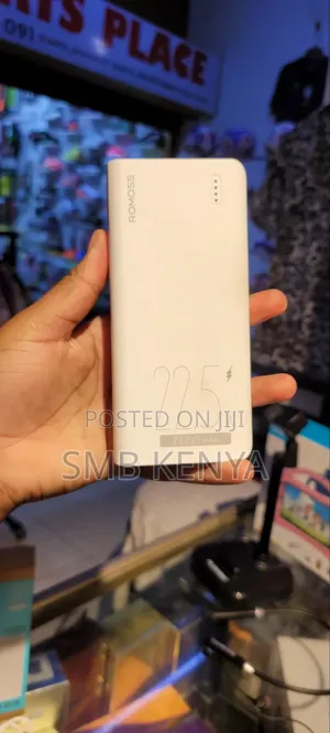 ROMOSS 20,000mAh High-Capacity Power Bank