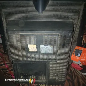 LG Super Slim 21" CRT TV - Heavy Duty Working Perfectly