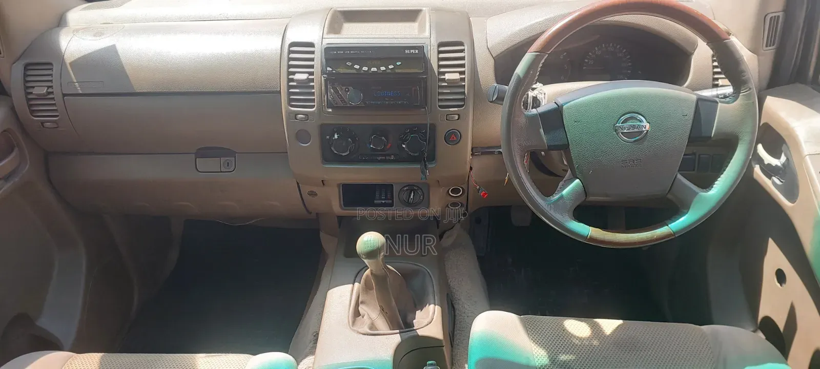 Nissan Navara 2011 Blue