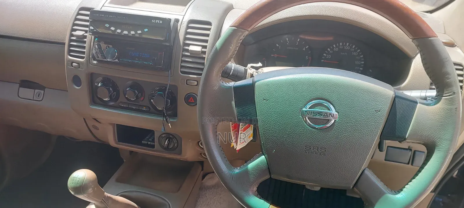 Nissan Navara 2011 Blue