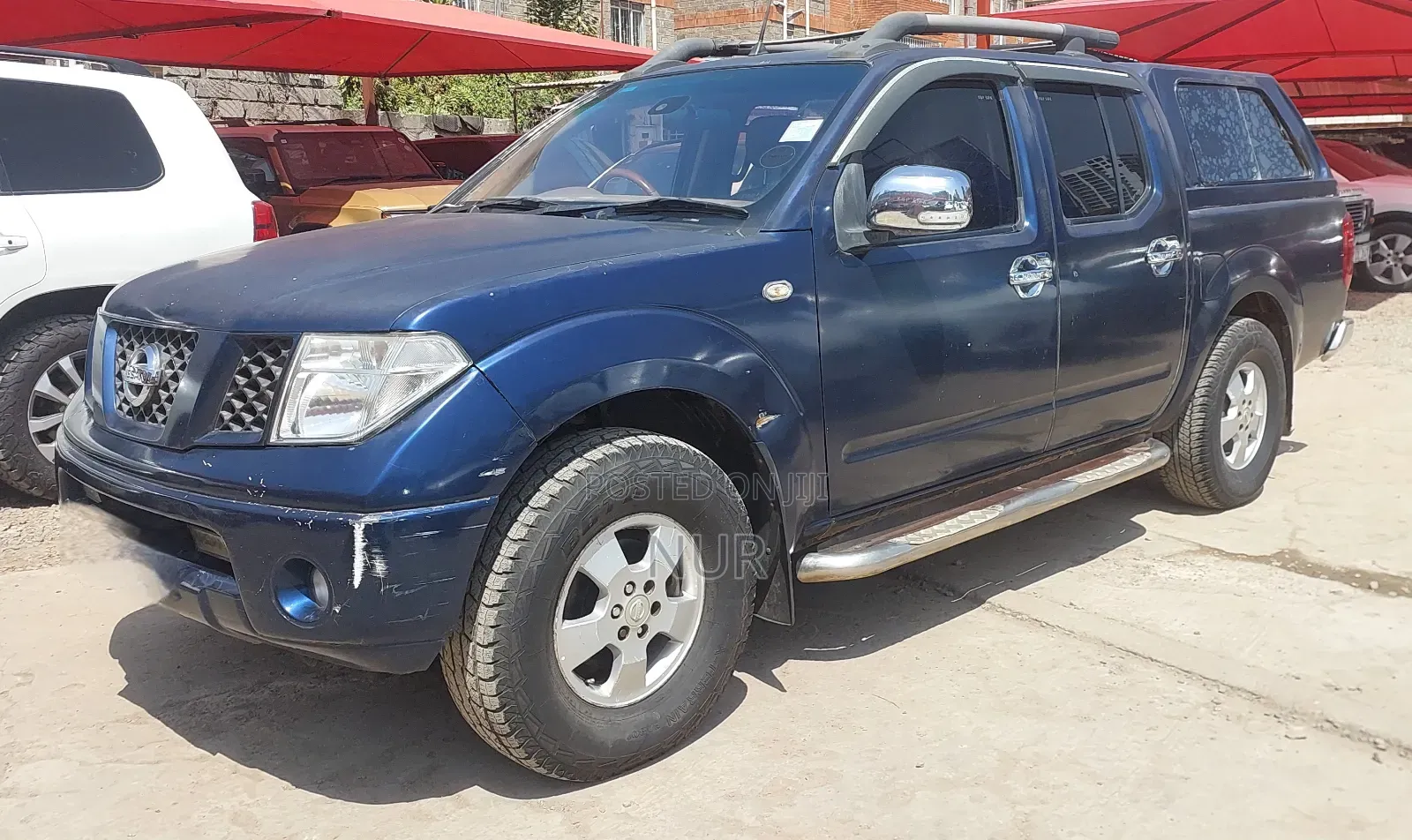 Nissan Navara 2011 Blue