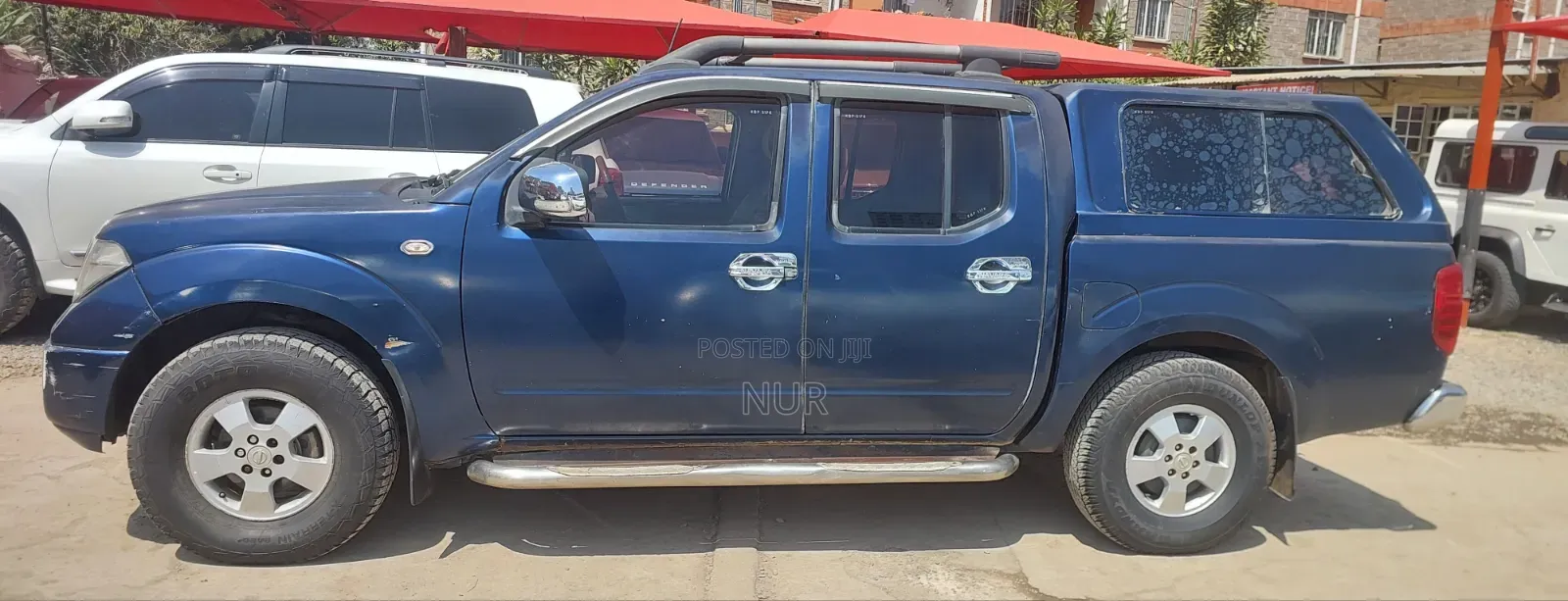 Nissan Navara 2011 Blue