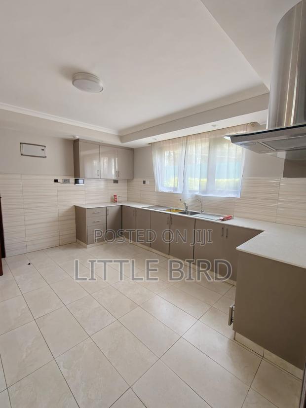 5bdrm Villa in Hardy for rent - thumbnail 14