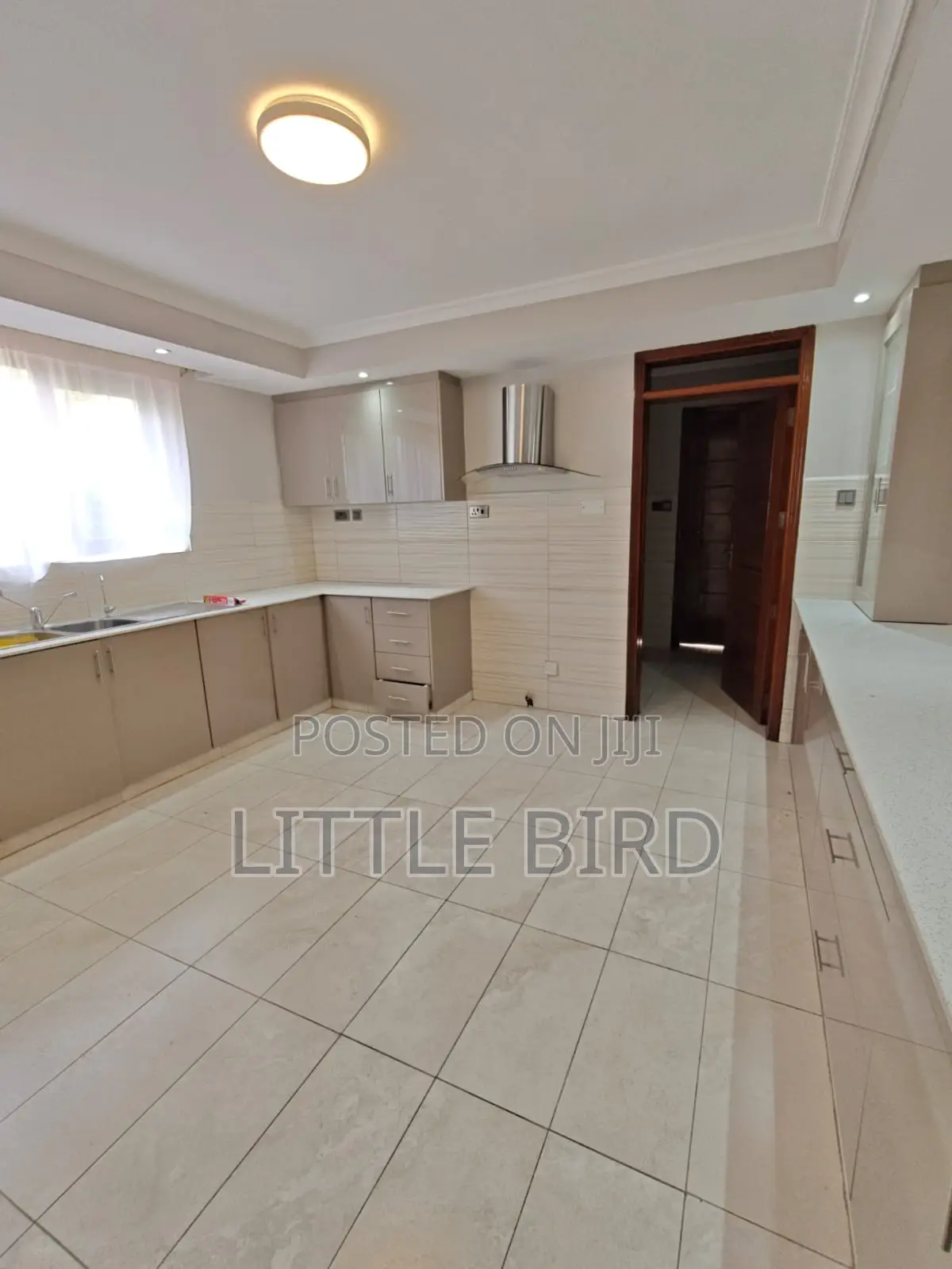 5bdrm Villa in Hardy for rent