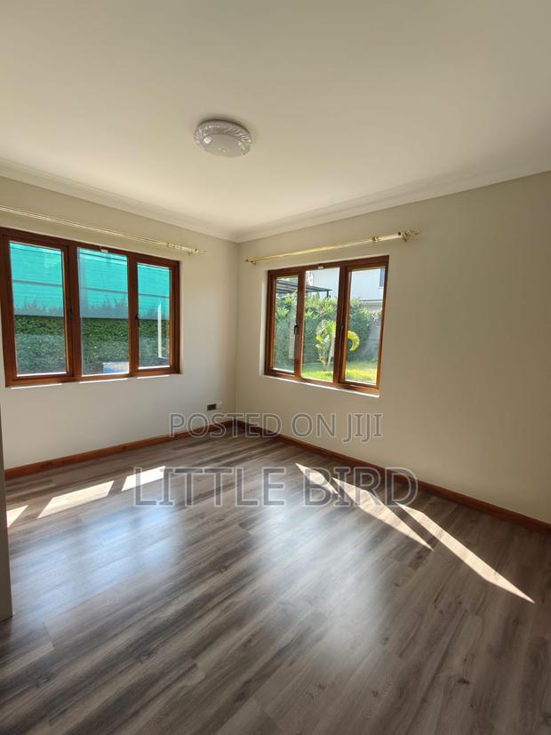5bdrm Villa in Hardy for rent - thumbnail 11