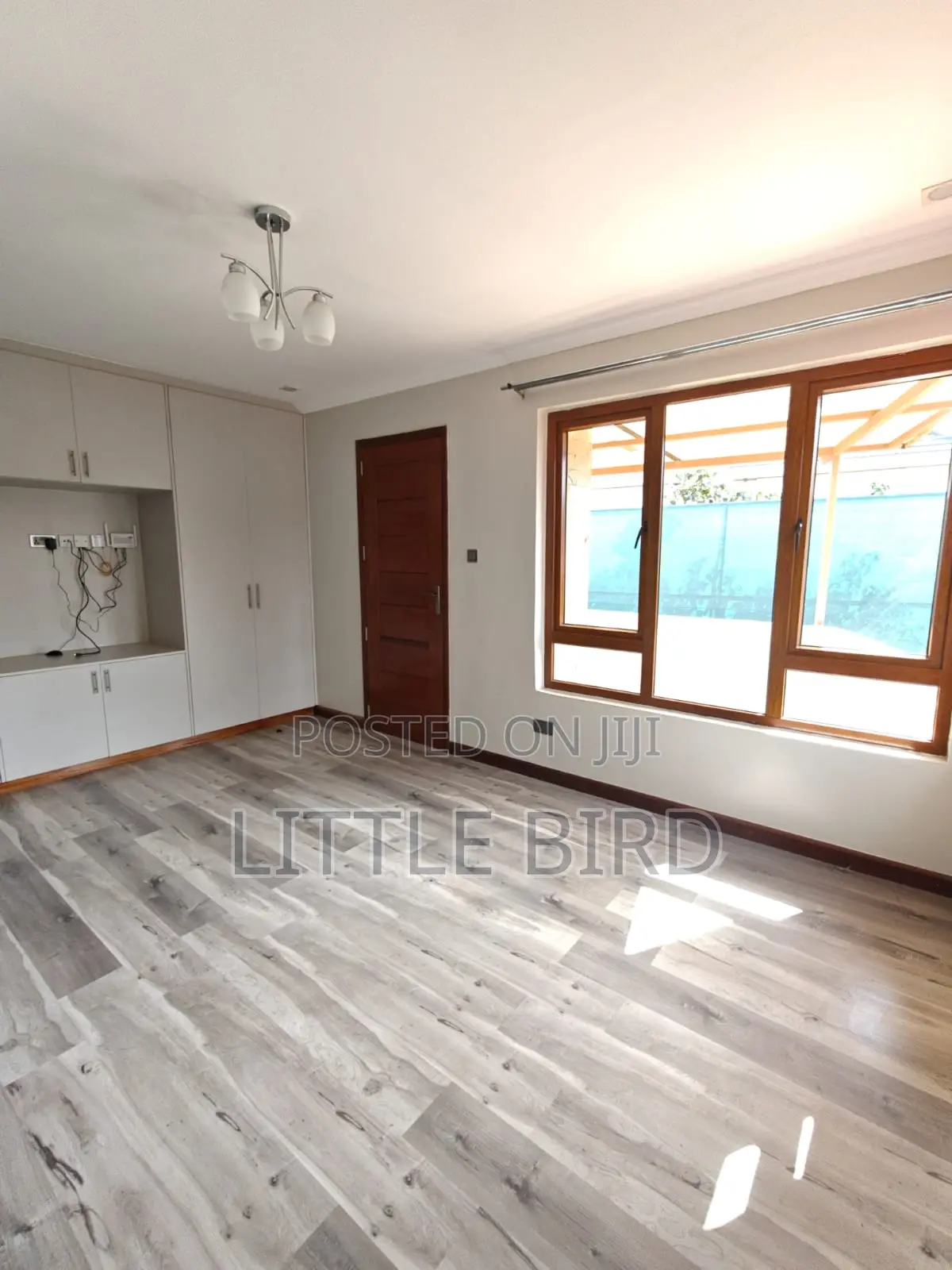 5bdrm Villa in Hardy for rent