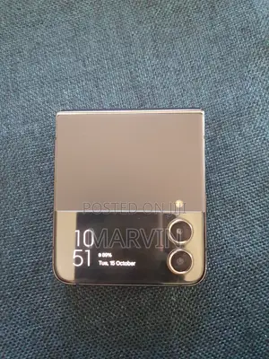 Samsung Galaxy Z Flip4 256 GB Black