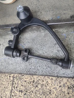7L Toyota HiAce Upper Arm