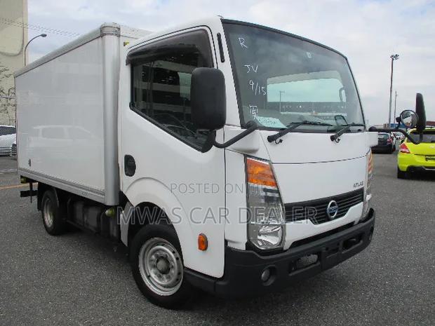 Selling Nissan Atlas 2014 to Be Registered