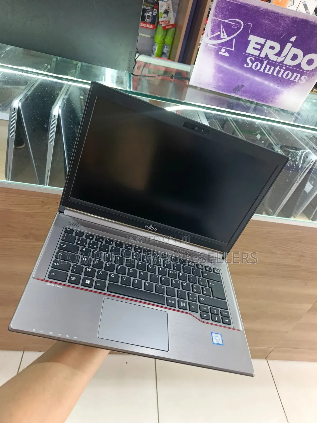 Laptop Fujitsu 8GB Intel Core i5 SSD 128GB