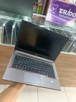Laptop Fujitsu 8GB Intel Core i5 SSD 128GB