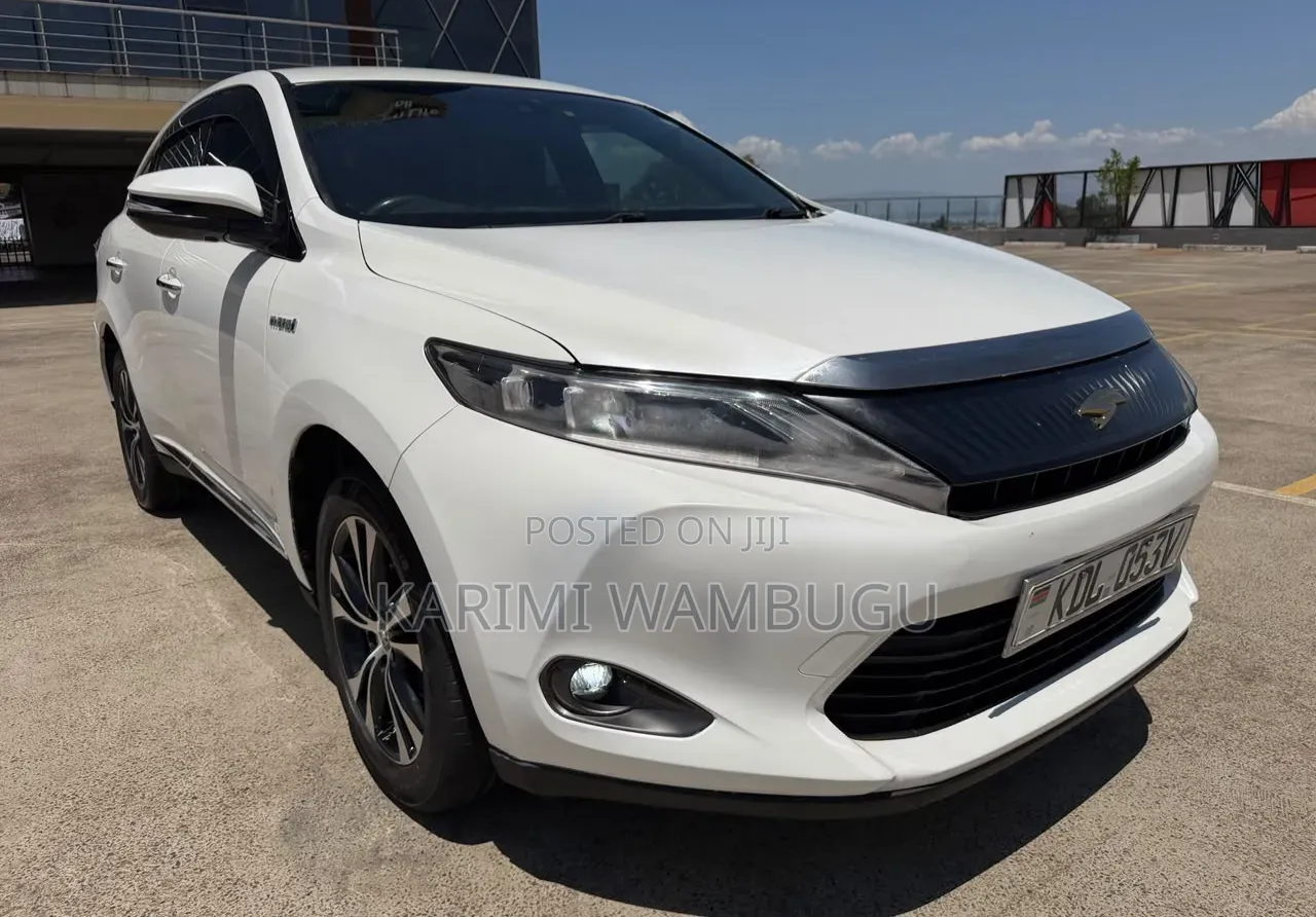 Toyota Harrier 2.5 Hybrid 4WD 2016 White