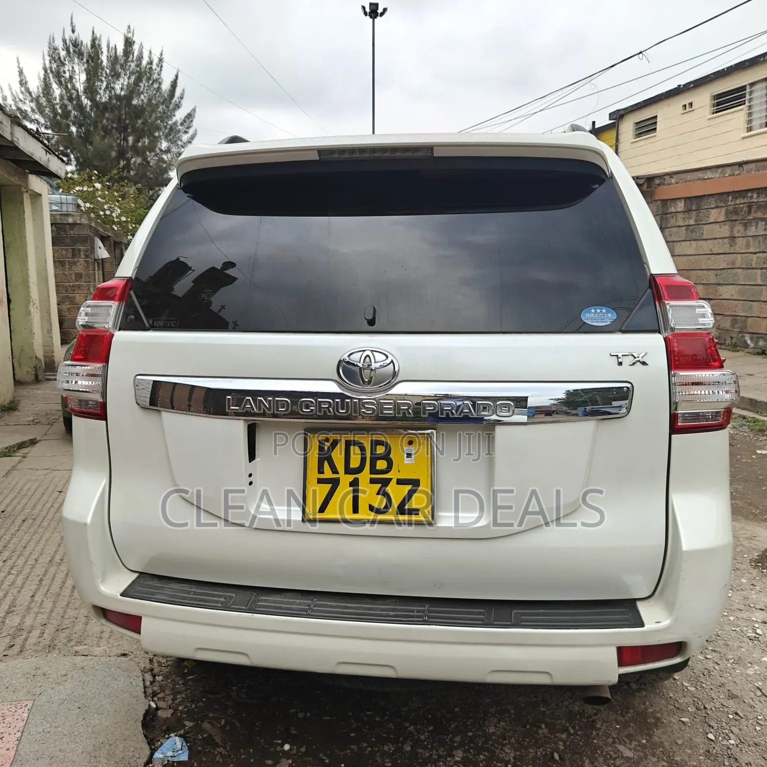 Toyota Land Cruiser Prado 2013 White