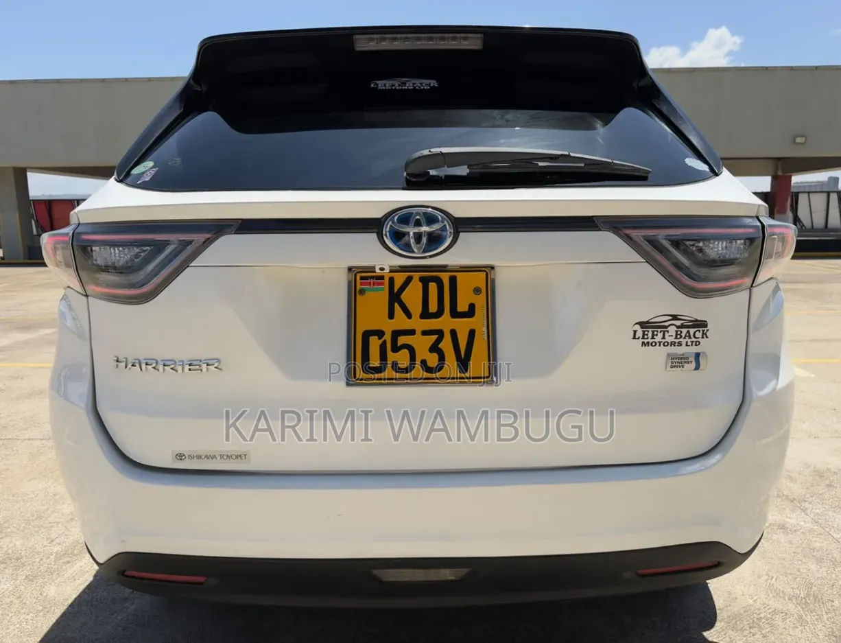 Toyota Harrier 2.5 Hybrid 4WD 2016 White