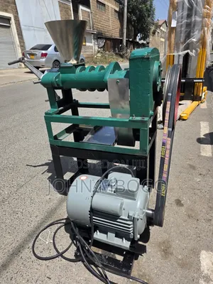 Oil Pressing Machine ( Wuth Stand and Motor)