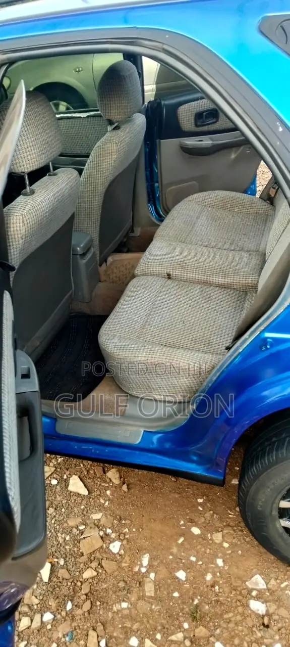 Subaru Impreza Wagon 1998 Blue