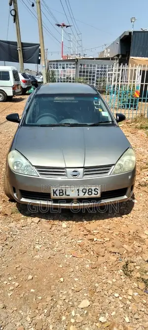 Nissan Wingroad 2002 Gold