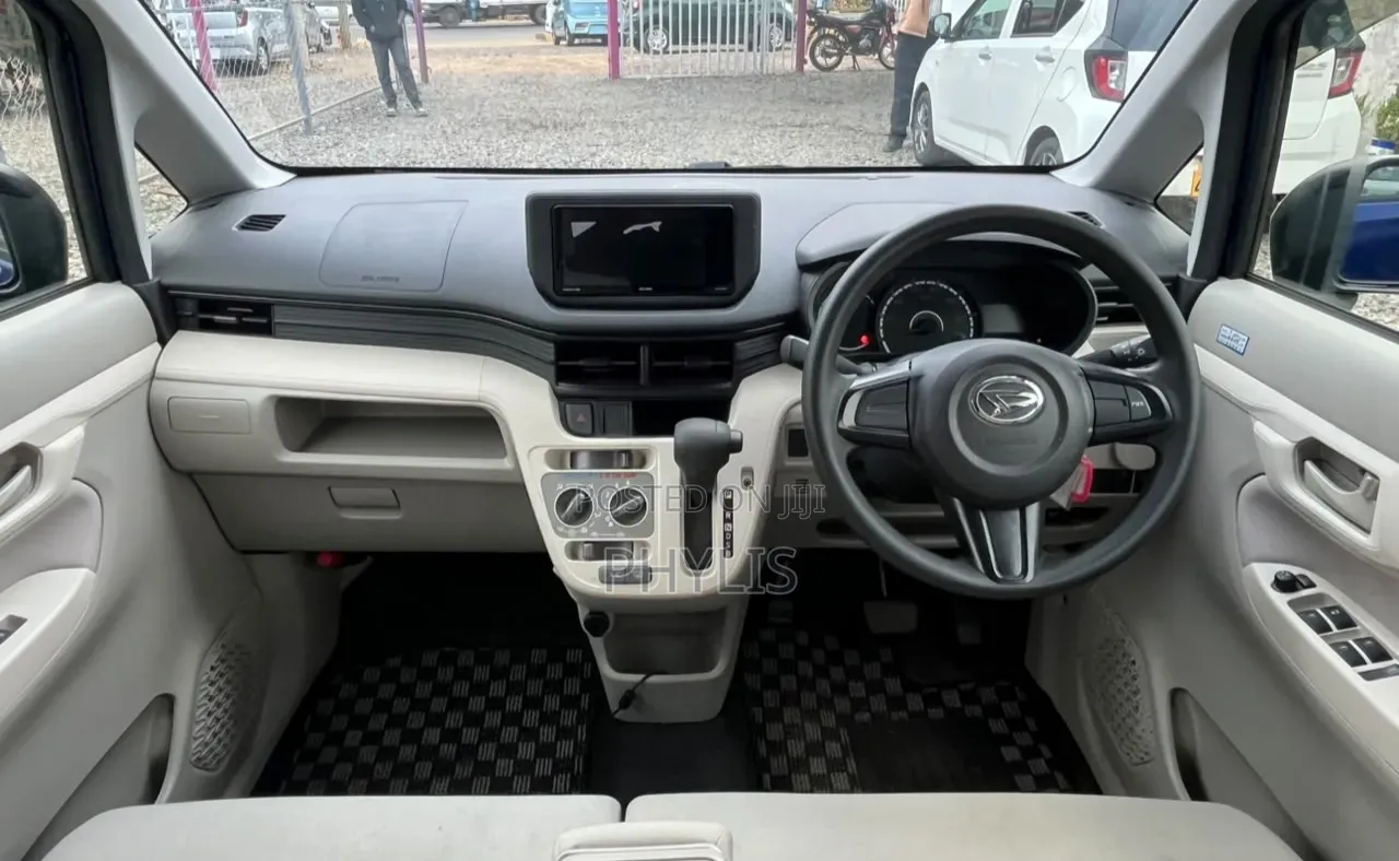Daihatsu Move 2019 Blue