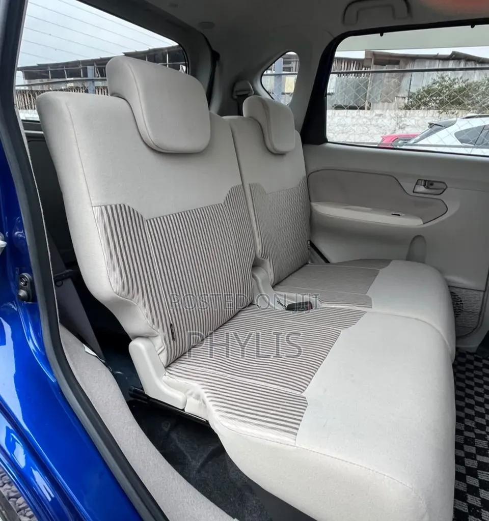 Daihatsu Move 2019 Blue