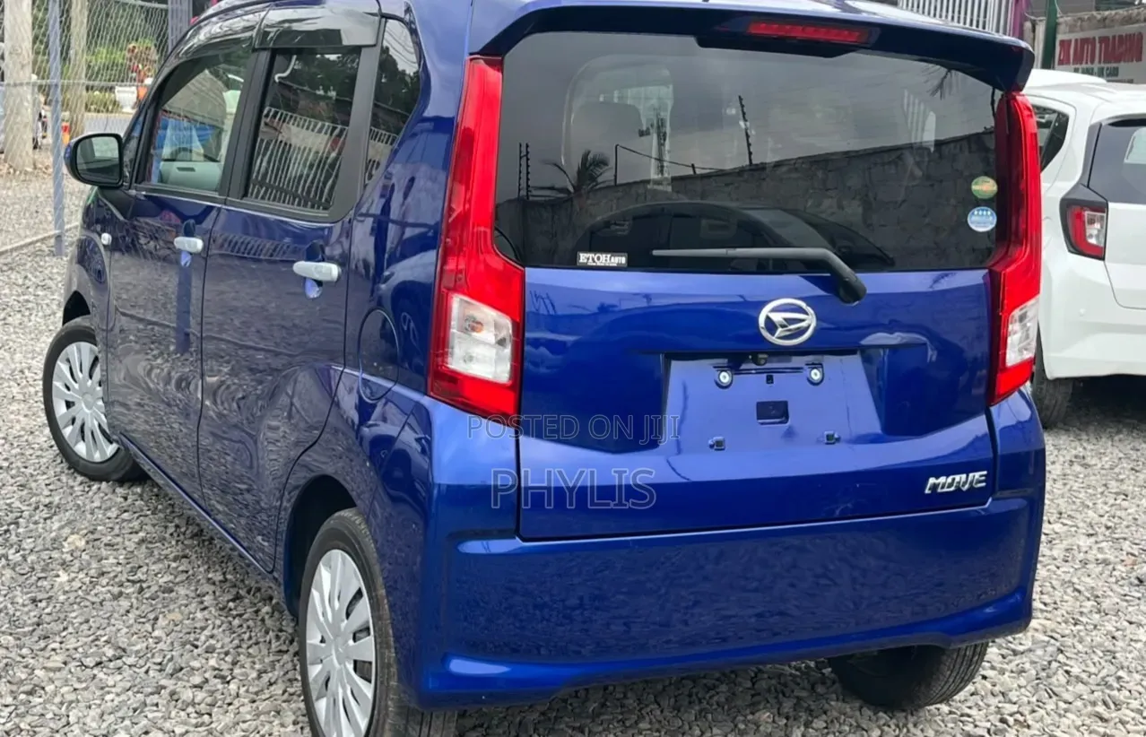 Daihatsu Move 2019 Blue