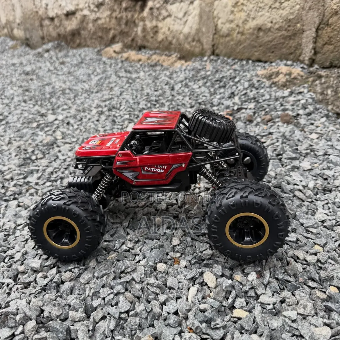 Rechargeable Monster Truck Remote Control Car – 4WD Off-Road RC Toy