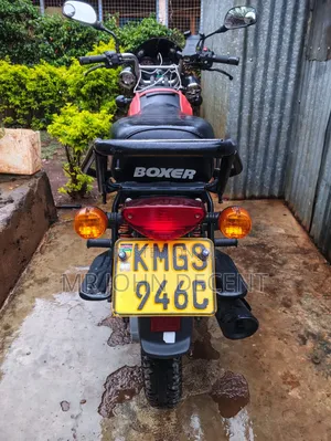 Bajaj Boxer 125 2025 Red