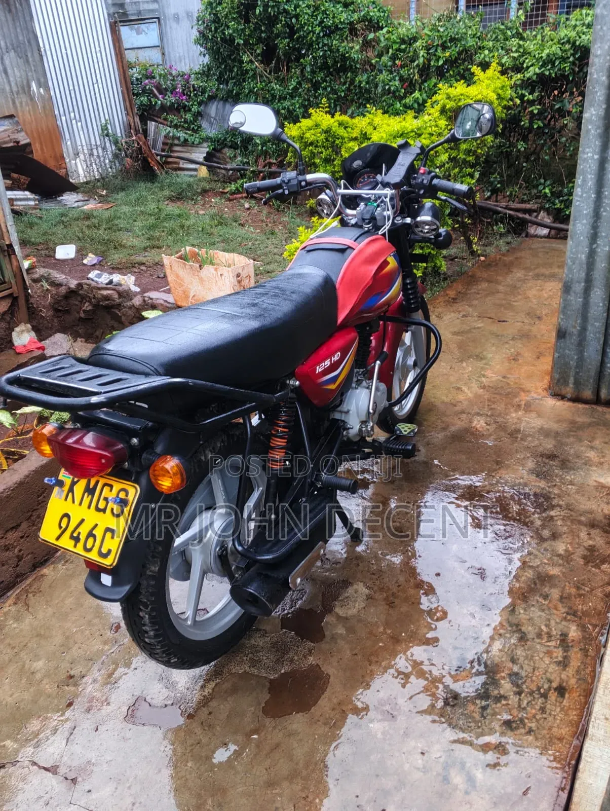 Bajaj Boxer 125 2025 Red