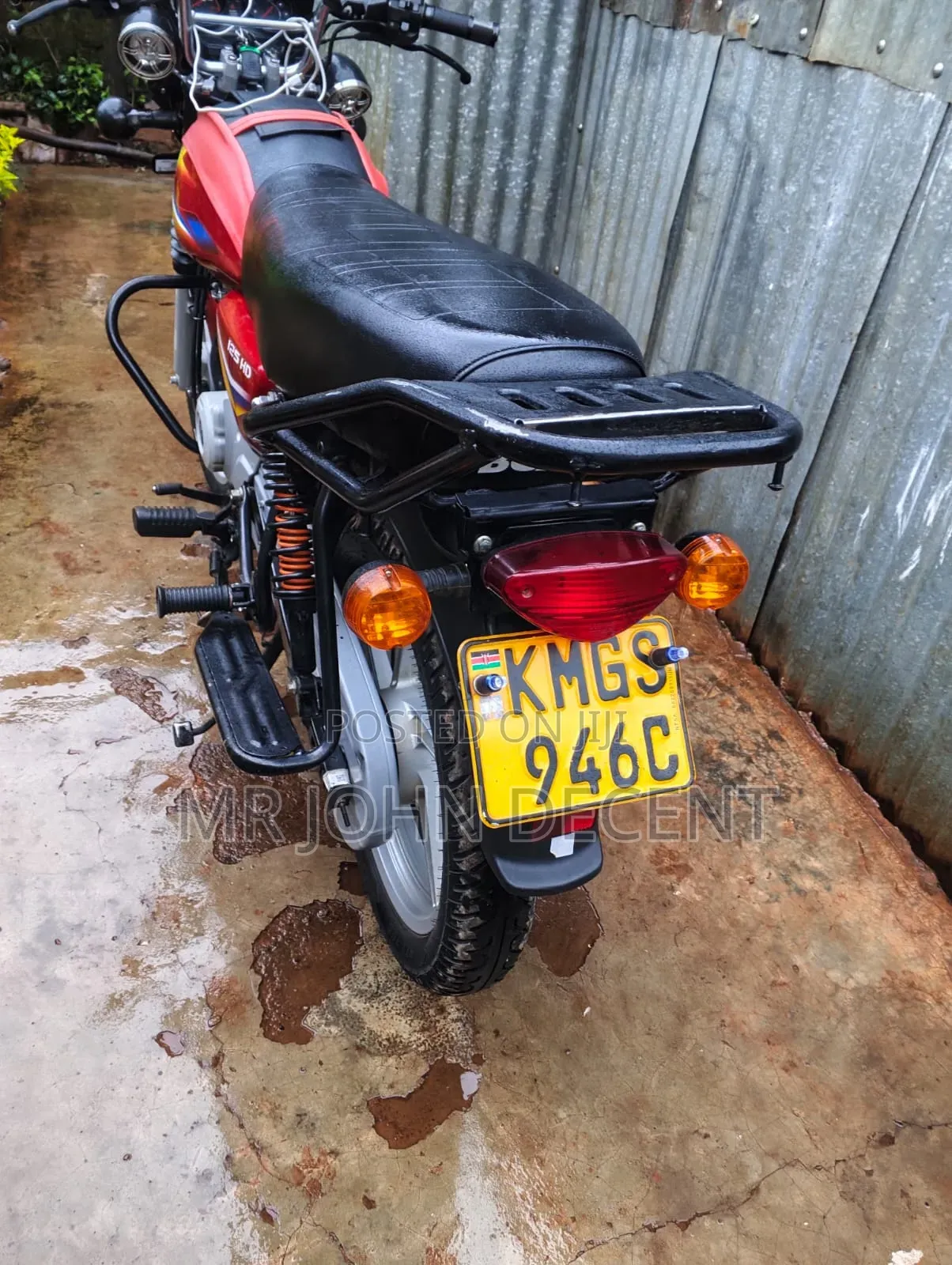 Bajaj Boxer 125 2025 Red