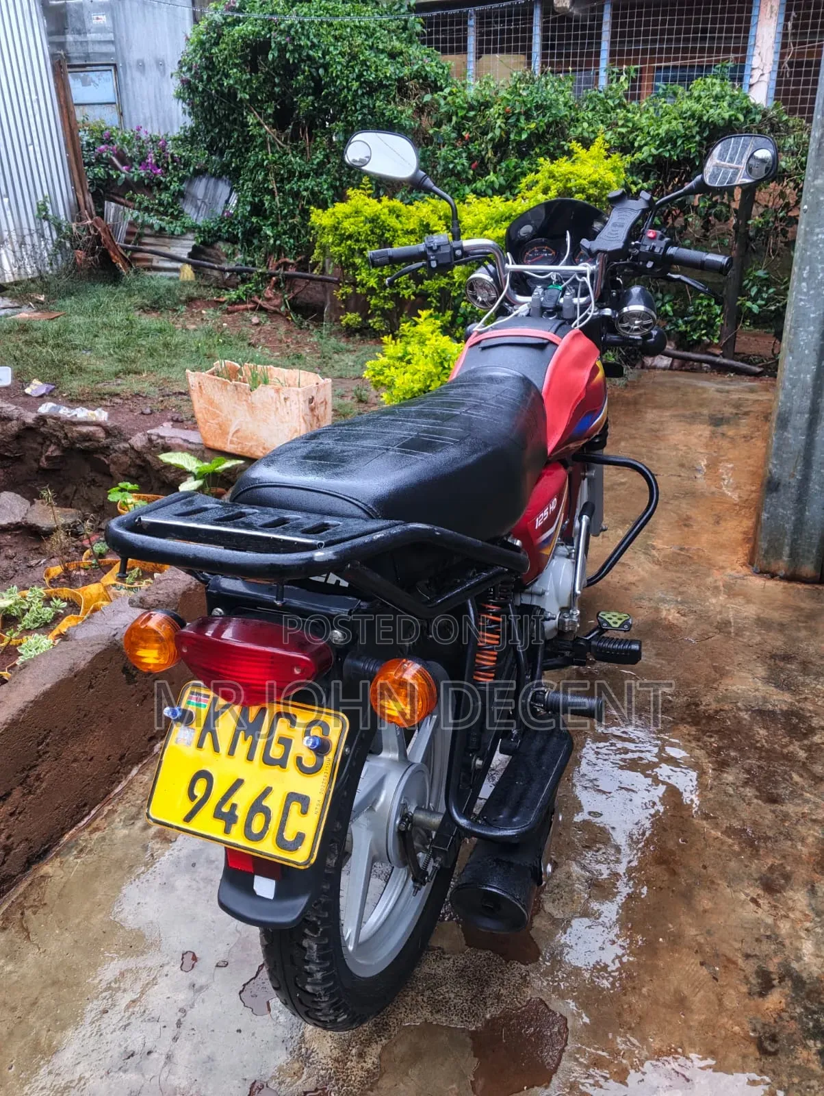 Bajaj Boxer 125 2025 Red