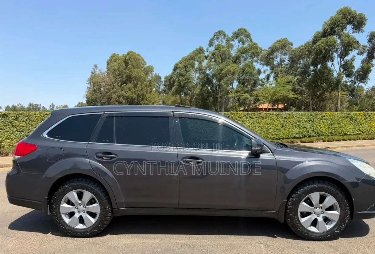 Subaru Outback 2009 Black