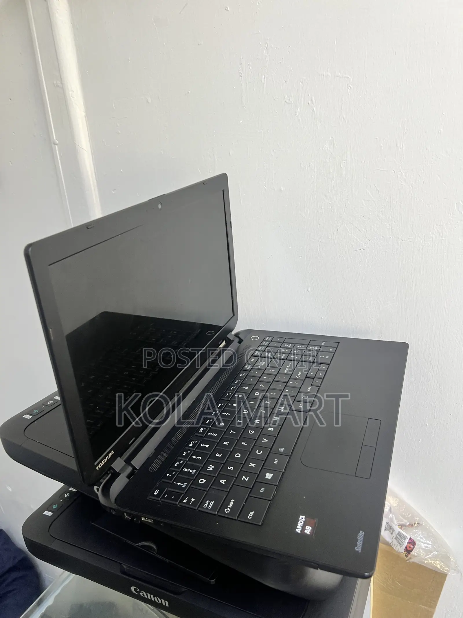 Laptop Toshiba Satellite  P745 8GB AMD A8 HDD 500GB