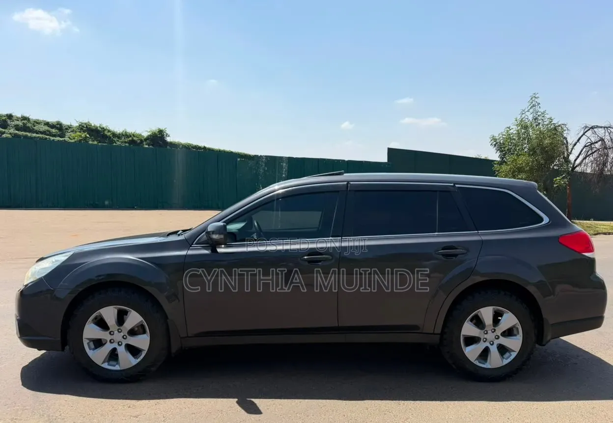 Subaru Outback 2009 Black