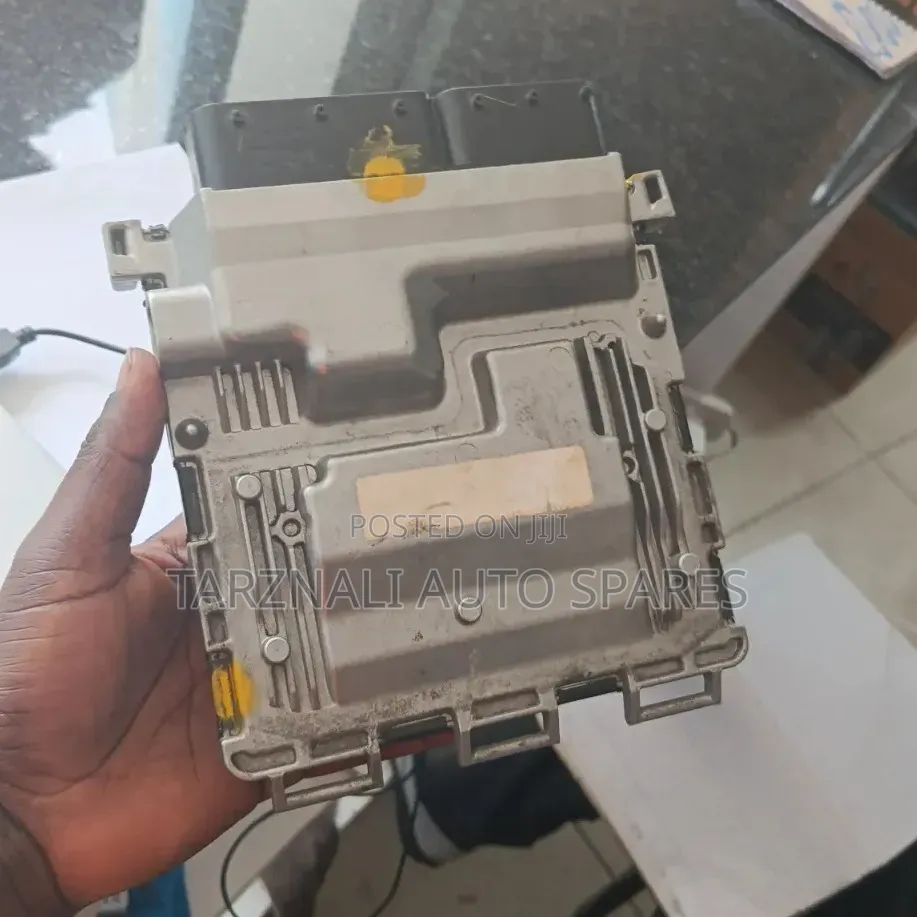 271 W204 Ecu