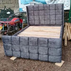 Chester King Size Bed 5x6 Gray With Patterns