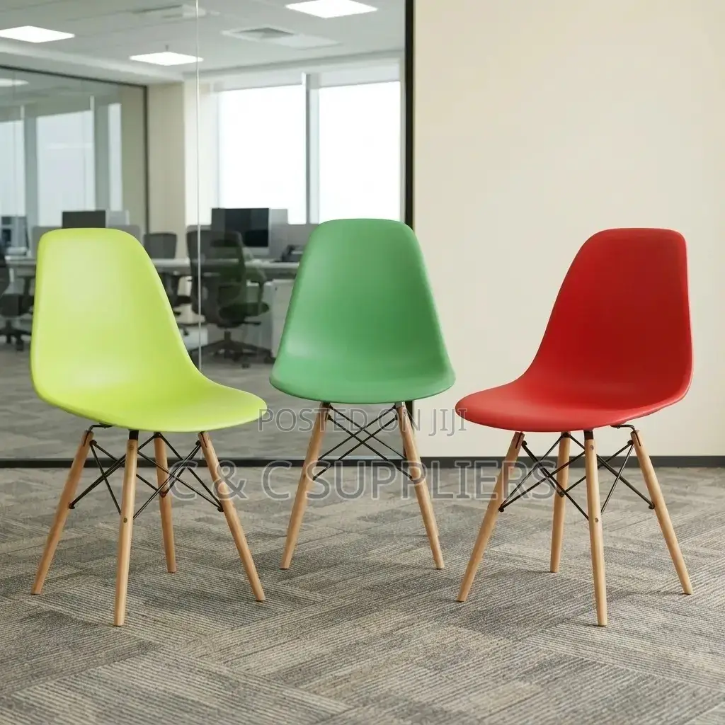 Eames Plastic Seat