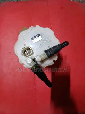 Fuelpump Mazda Premacy/Familia